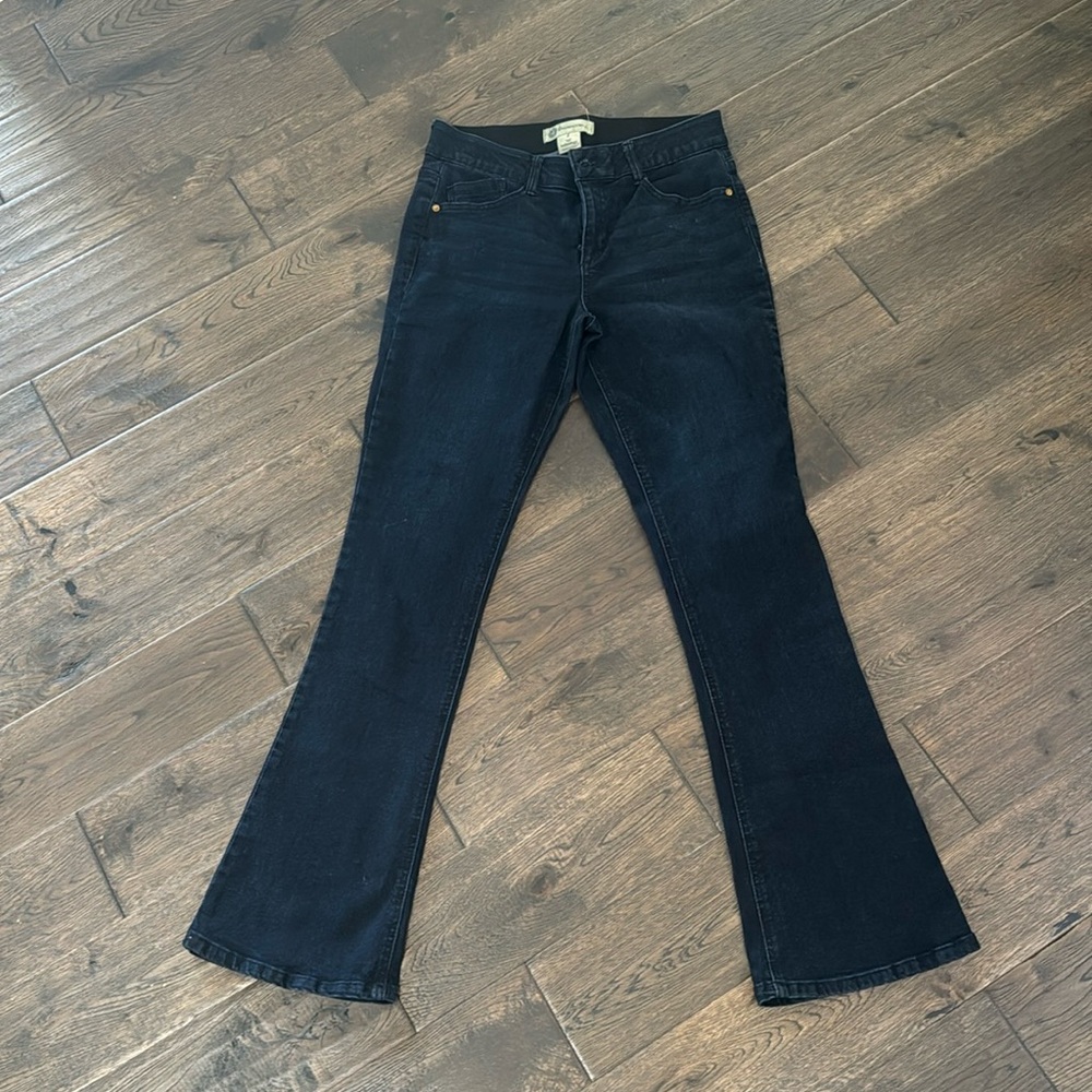 Democracy AB technology jeans